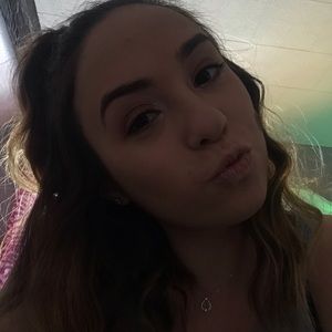 Meet your Posher, Janae